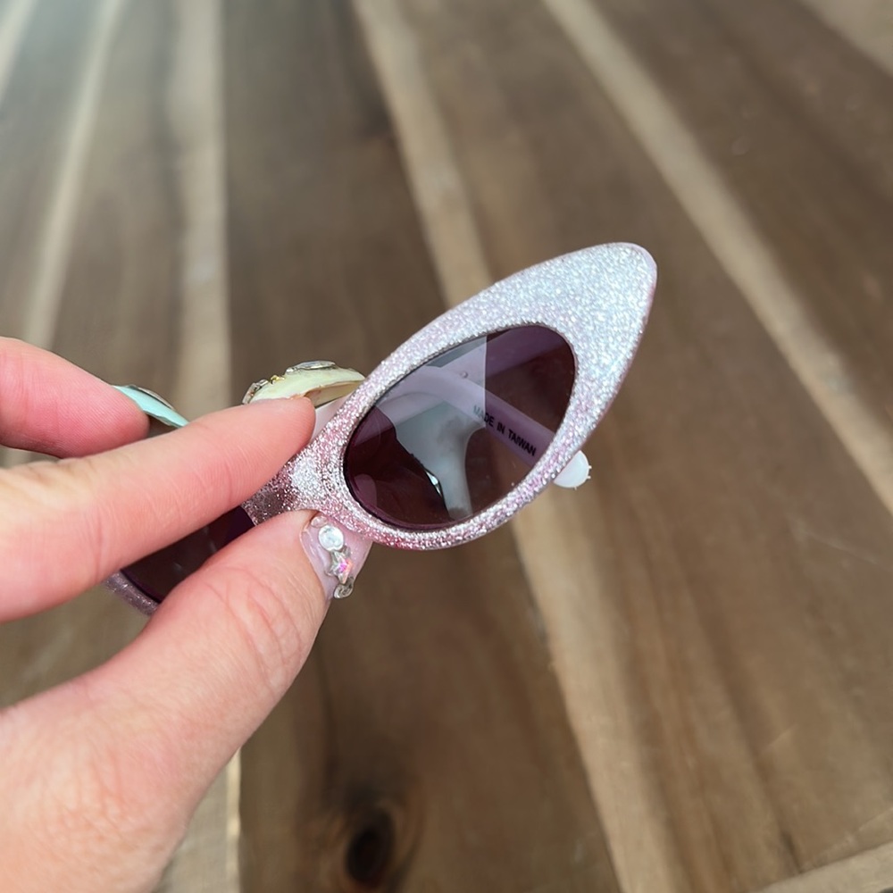 Janie and Jack x Juno Valentine baby cat eye sunglasses - Picture 2 of 4